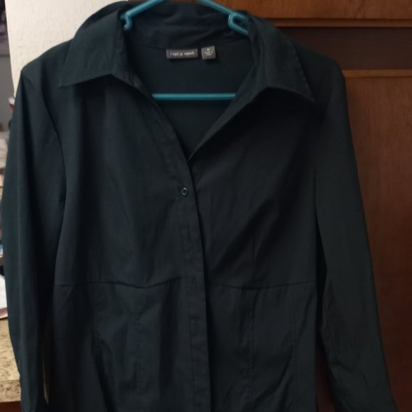 Dark green button down shirt - Picture 1 of 3